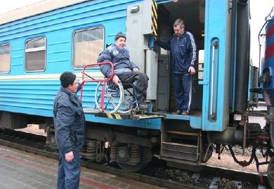 У 2015 році спеціалізованими вагонами Південної залізниці для перевезення осіб з інвалідністю-візочників скористалися майже 200 пасажирів