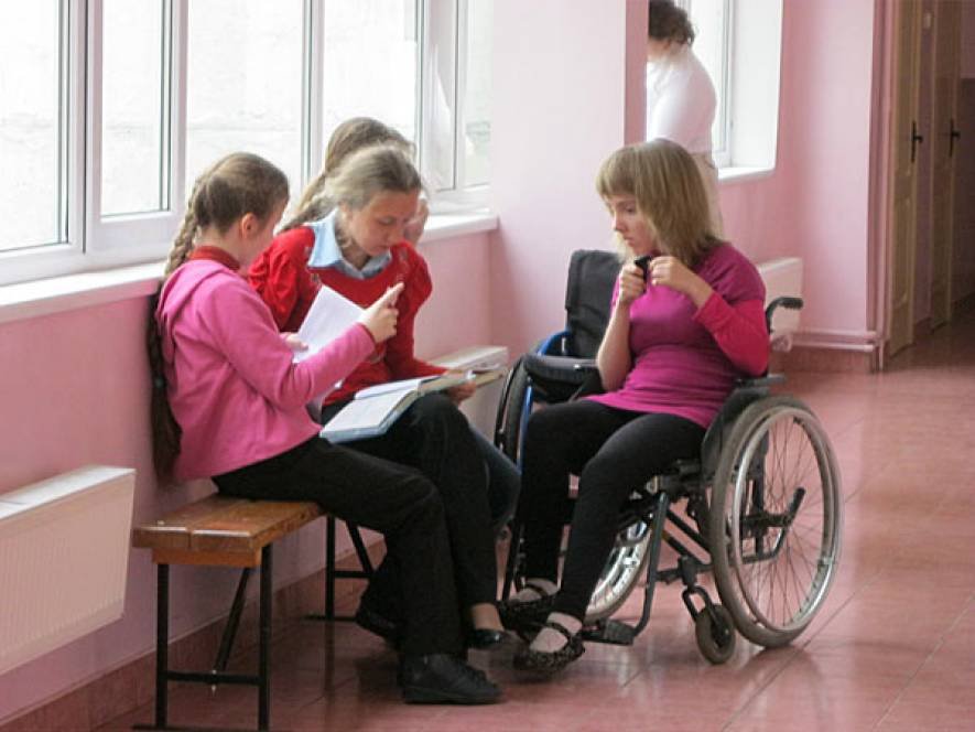 Можно ли учиться в киевских школах детям с особенными потребностями?