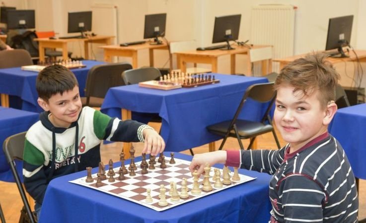 У Львові пройшов шаховий турнір серед дітей з вадами зору