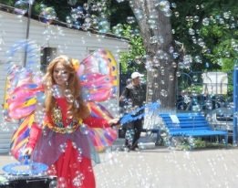 В Одесі для особливих дітей провели веселі свята