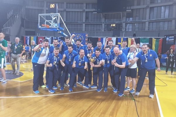 Збірна України з баскетболу здобула срібло Чемпіонату Європи для спортсменів з вадами слуху
