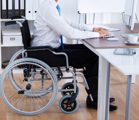 Як вирішити проблеми працевлаштування людей з інвалідністю
