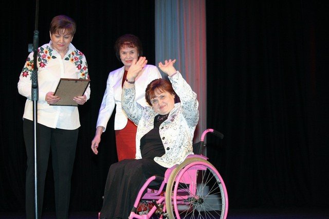 В Днепре состоялся 24-й городской фестиваль талантов людей с инвалидностью «Шаг к творчеству - шаг к жизни»