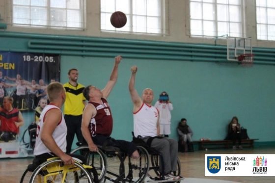 У Львові завершився міжнародний турнір з баскетболу на візках