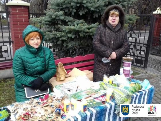 Молодь «Карітасу» Львова презентувала свої вироби на виставці-ярмарку