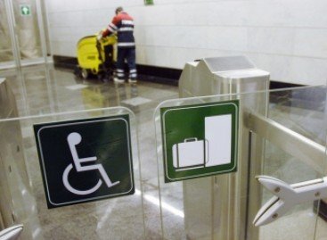 В России авиаперевозчиков обяжут обслуживать инвалидов