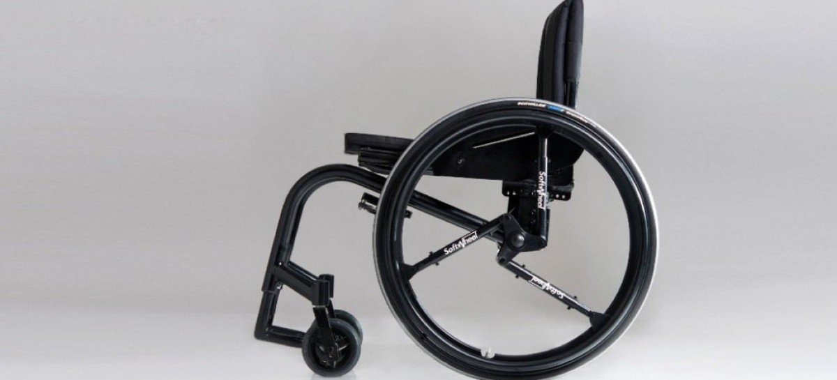 Израильтяне изобрели умное колесо для инвалидной коляски