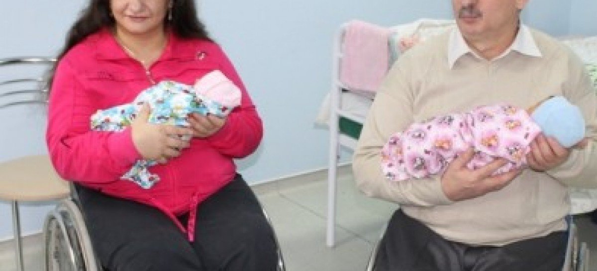 В Симферополе в семье инвалидов-колясочников родилась двойня