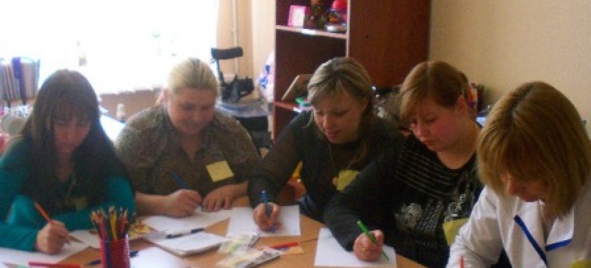 В Центре социальной реабилитации для детей-инвалидов г. Горловка состоялось первое заседание «Родительского клуба»