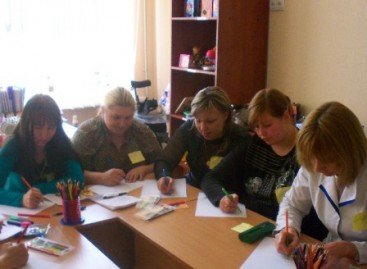 В Центре социальной реабилитации для детей-инвалидов г. Горловка состоялось первое заседание «Родительского клуба»