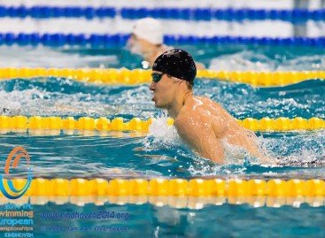 Перший день чемпіонату Європи з плавання: перше місце в України