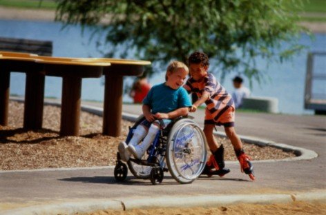 Дітям-людини з інвалідністюм з Донбасу, які перебували на оздоровленні у Миколаєві, забезпечене комфортне повернення додому