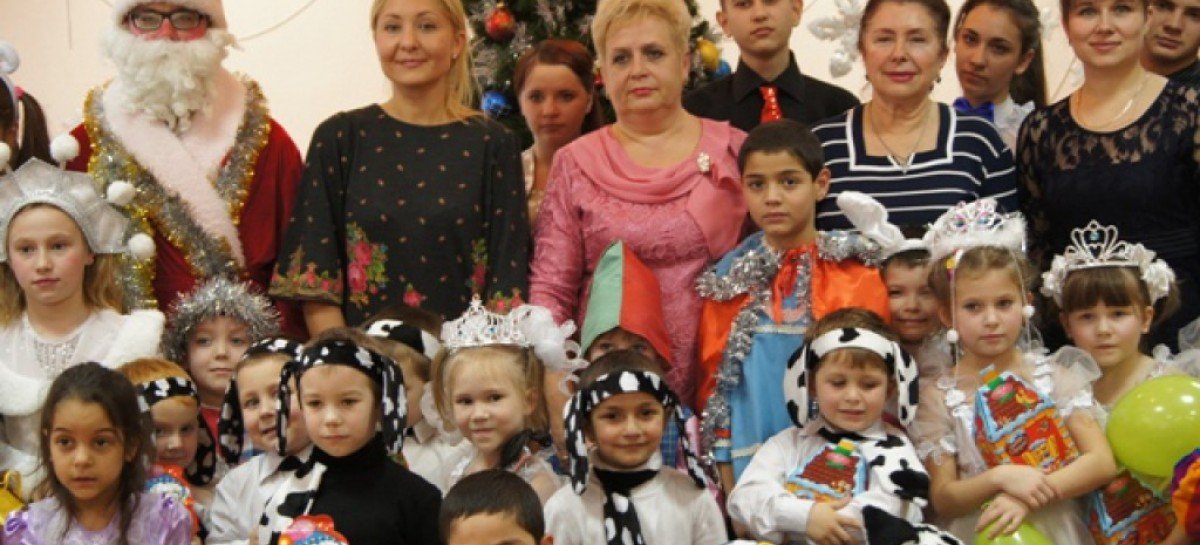 Оксана Янішевська привітала з новорічними святами вихованців центру соціально-психологічної реабілітації