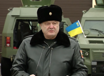 Україна готується до введення воєнного стану. Що це означає для простих українців?