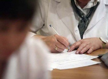 Арсеній Яценюк про законопроєкти з реформи медицини: “Це перший крок до побудови європейської, якісної системи надання медичних послуг”