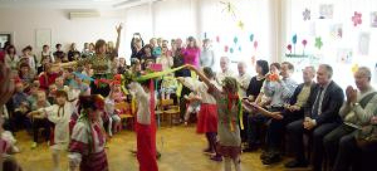 Свято в Чернігівському обласному центрі соціальної реабілітації дітей-осіб з інвалідністю