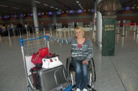 Буковинка подорожує в… інвалідному візку