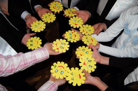 Фестиваль дитячої творчості «Сонечко», благодійна лотерея та виставка робіт дітей з особливими потребами