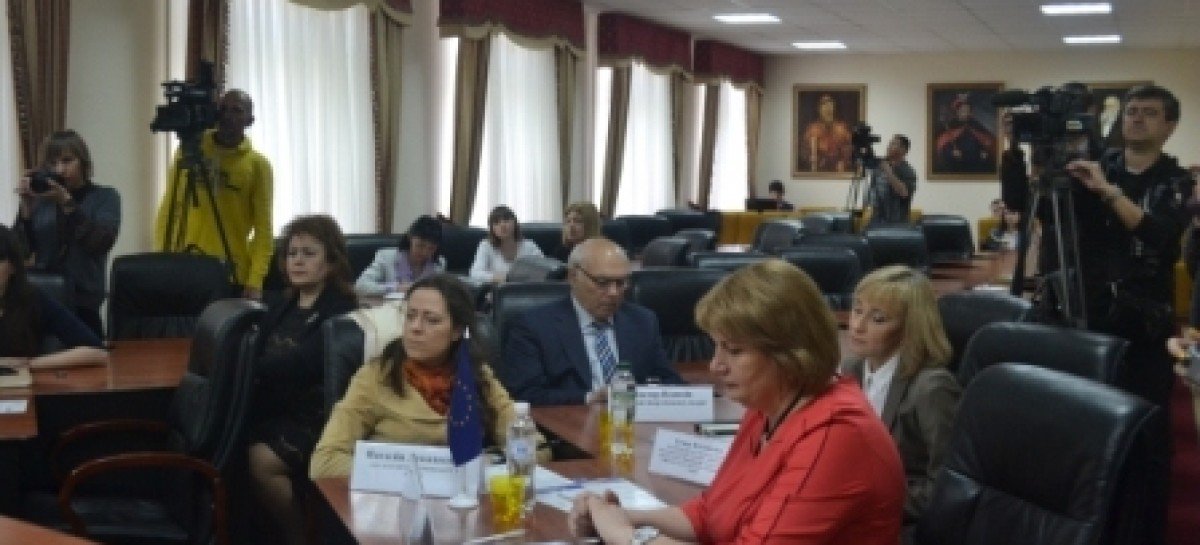 На Миколаївщині реалізовуватиметься проєкт щодо медичної підтримки тимчасово переселених осіб
