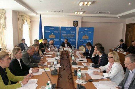 Комітет з питань сім’ї, молодіжної політики, спорту та туризму підтримує проєкт Закону “Про внесення змін до деяких законодавчих актів України (щодо надання соціальних послуг)”