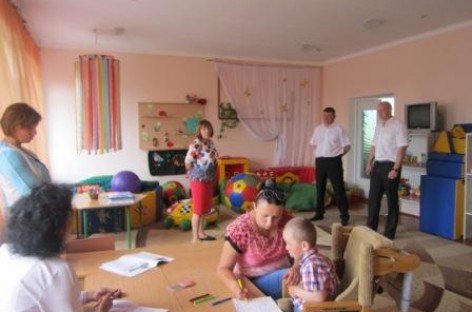 У Теофіполі голова РДА відвідав центр соціальної реабілітації дітей-осіб з інвалідністю
