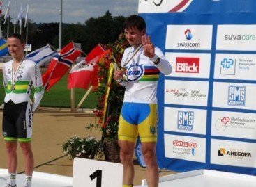 Велосипедист-паралімпієць Донеччини завоював «золото» і «срібло» на чемпіонаті світу