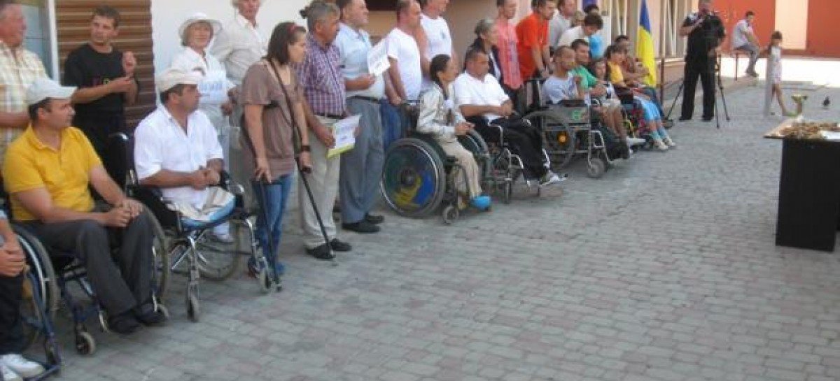У Богородчанах відбулася спартакіада, у якій змагалися люди з інвалідністю Прикарпаття
