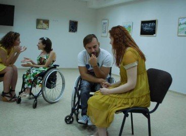 Виборці з інвалідністю покажуть «невидиму» дискримінацію за допомогою форум-театру