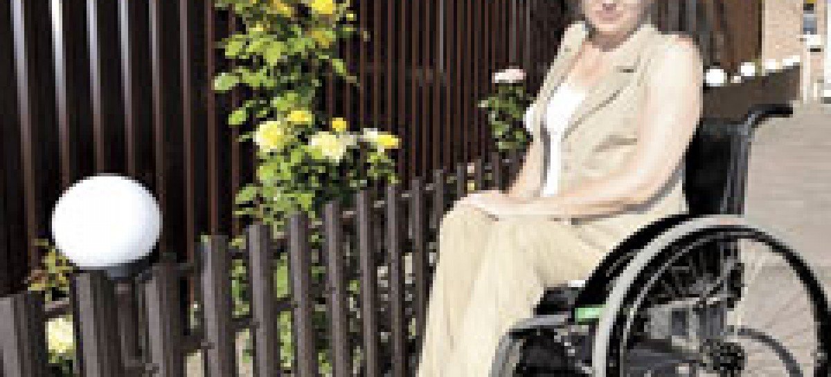 Кутюрье – на инвалидной коляске