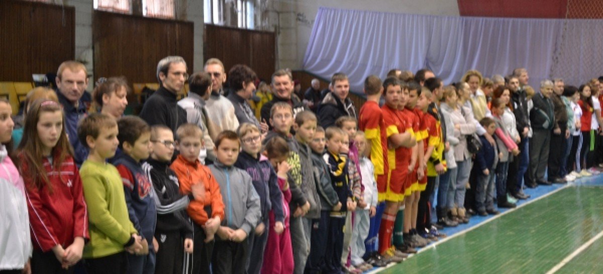 В рамках акції «Інклюзію шляхом освіти і спорту» за участю делегації Вюрцбурзького університету (Німеччина) на Львівщині відбувся Спортивний фестиваль для осіб з порушенням зору