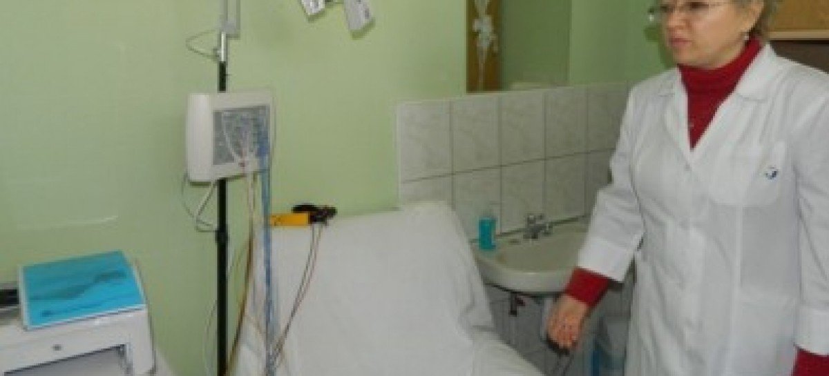 У Тернополі лікарні подарували прилад для обстеження діток хворих на епілепсію