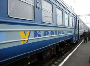 ПАТ «Укрзалізниця» оголосило 2016 рік роком створення належних умов для доступу маломобільних пасажирів до об’єктів залізничної інфраструктури