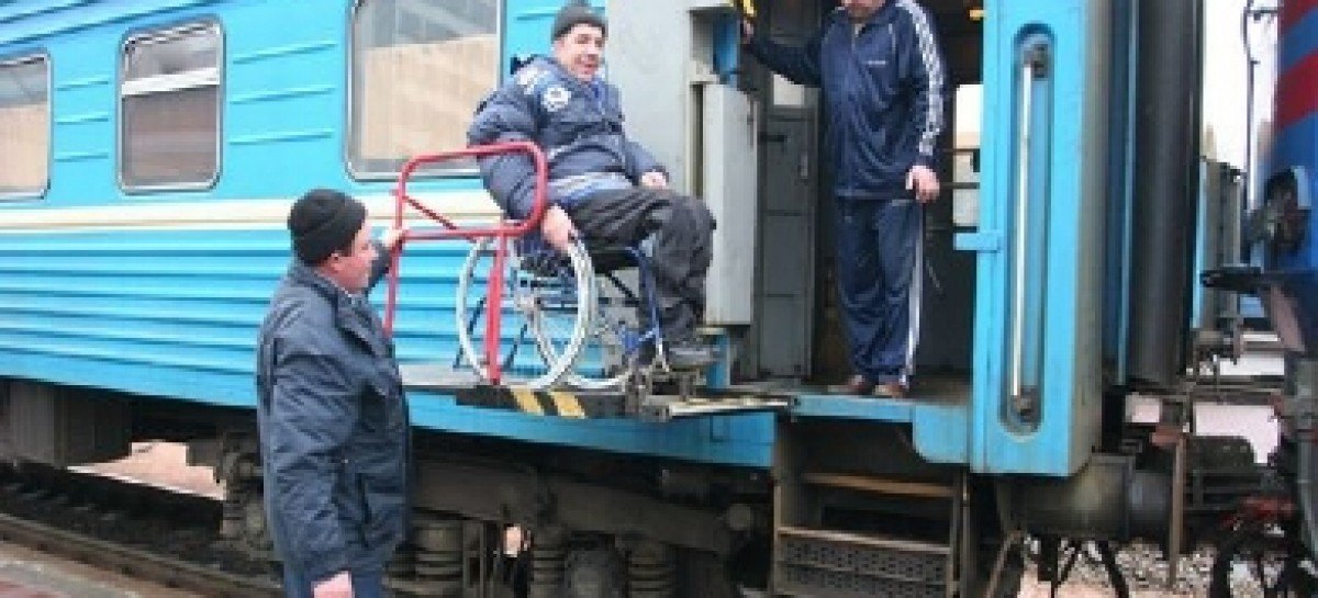 У 2015 році спеціалізованими вагонами Південної залізниці для перевезення осіб з інвалідністю-візочників скористалися майже 200 пасажирів