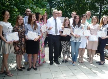 Состоялось вручение сертификатов по изучению делового английского языка для молодежи ВПО