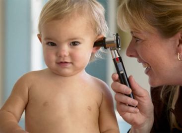 Мінфін збільшує фінансування медичної допомоги дітям із порушеннями слуху