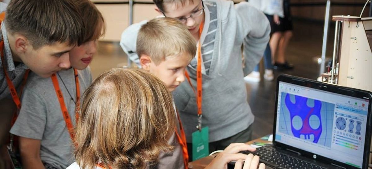 В Києві проведуть майстер-класи з робототехніки для дітей з інвалідністю