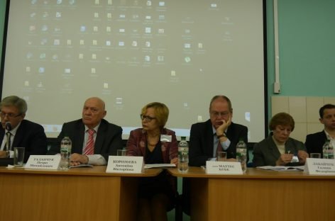 Лупаймо сю скалу: в Університеті “Україна” відбулася наукова конференція з проблем інклюзії