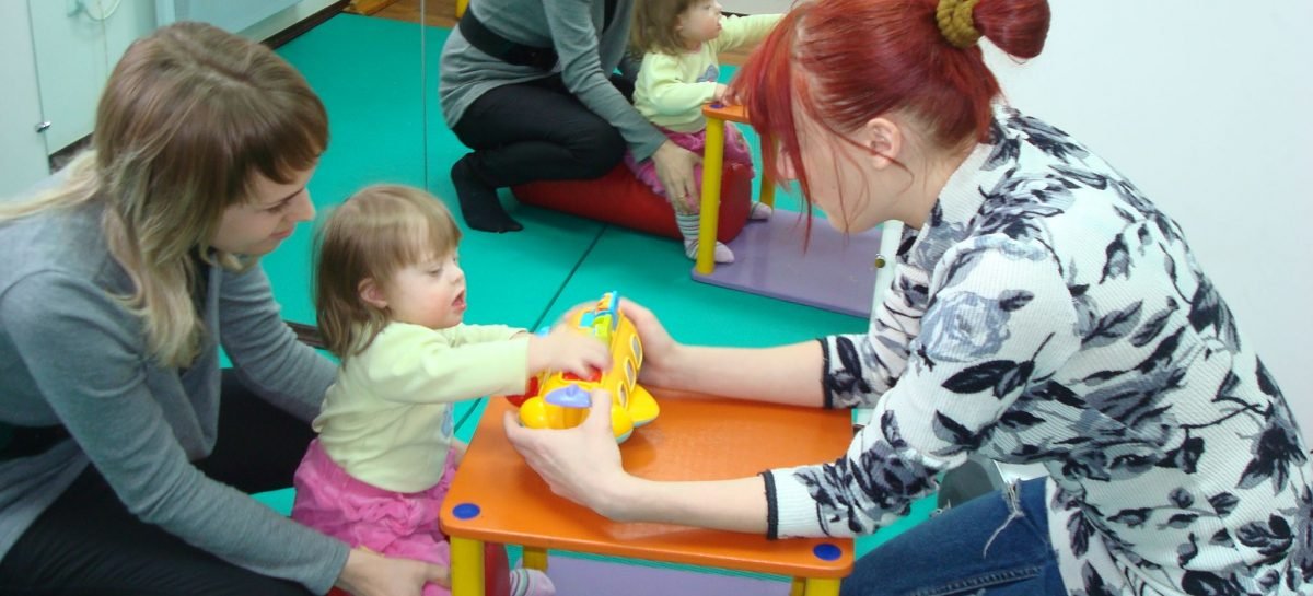 Программа «Родители за раннее вмешательство в Украине» приглашает принять участие в опросе родительские организации, а так же активных родителей