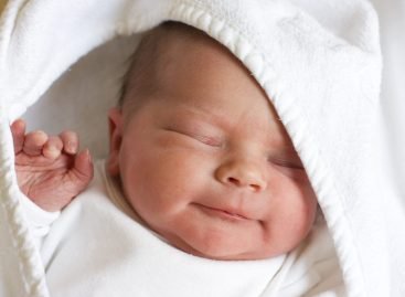 Збільшення допомоги при народження дитини до 70 460 грн — новий законопроєкт