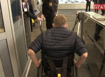 З якими труднощами стикаються люди з інвалідністю в метро?