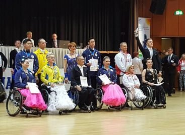 Українські танцюристи на віках – треті на Міжнародному турнірі зі спортивних танців на візках
