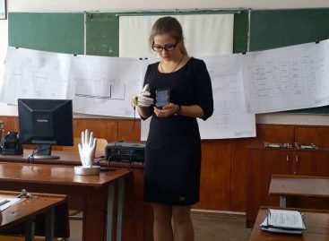 Українка створила пристрій здатний покращити спілкування людей з порушеннями слуху та мовлення