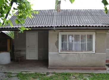 На Івано-Франківщині придбали перший будинок для підтриманого проживання сиріт з інвалідністю