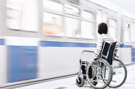 Київський метрополітен планує запровадити новий порядок супроводу пасажирів з інвалідністю