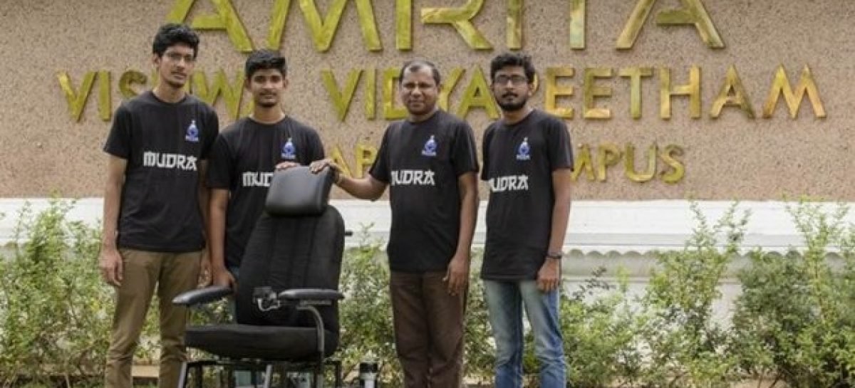 В Індії студенти-інженери розробили самокерований інвалідний візок