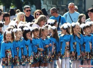 На фестивалі толерантності у Житомирі показали мюзикл «Безмежна мрія в маленькому серці»