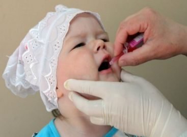 У Світовий день поліомієліту МОЗ України нагадує про небезпеку хвороби і закликає батьків вакцинувати дітей