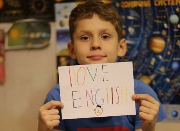 Для дітей з порушенням слуху та зору створили онлайн-школу англійської мови