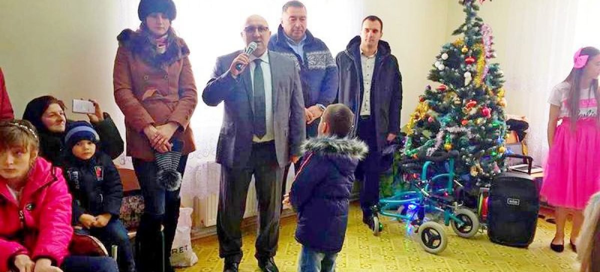 На Богородчанщині відбувся традиційний «Зимовий Благодійний бал» для дітей з інвалідністю