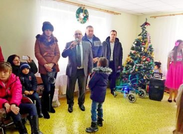 На Богородчанщині відбувся традиційний «Зимовий Благодійний бал» для дітей з інвалідністю